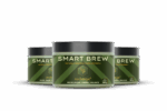 Smart Brew – instant matcha latte v prahu z izvlečkom kordicepsa, mace in vitaminom C v elegantni embalaži RechargePlus.